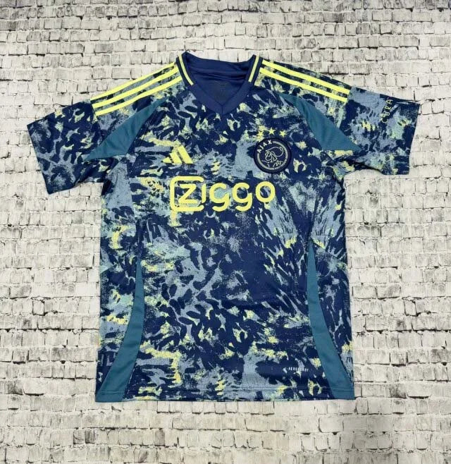 Ajax 24/25 Away Kit