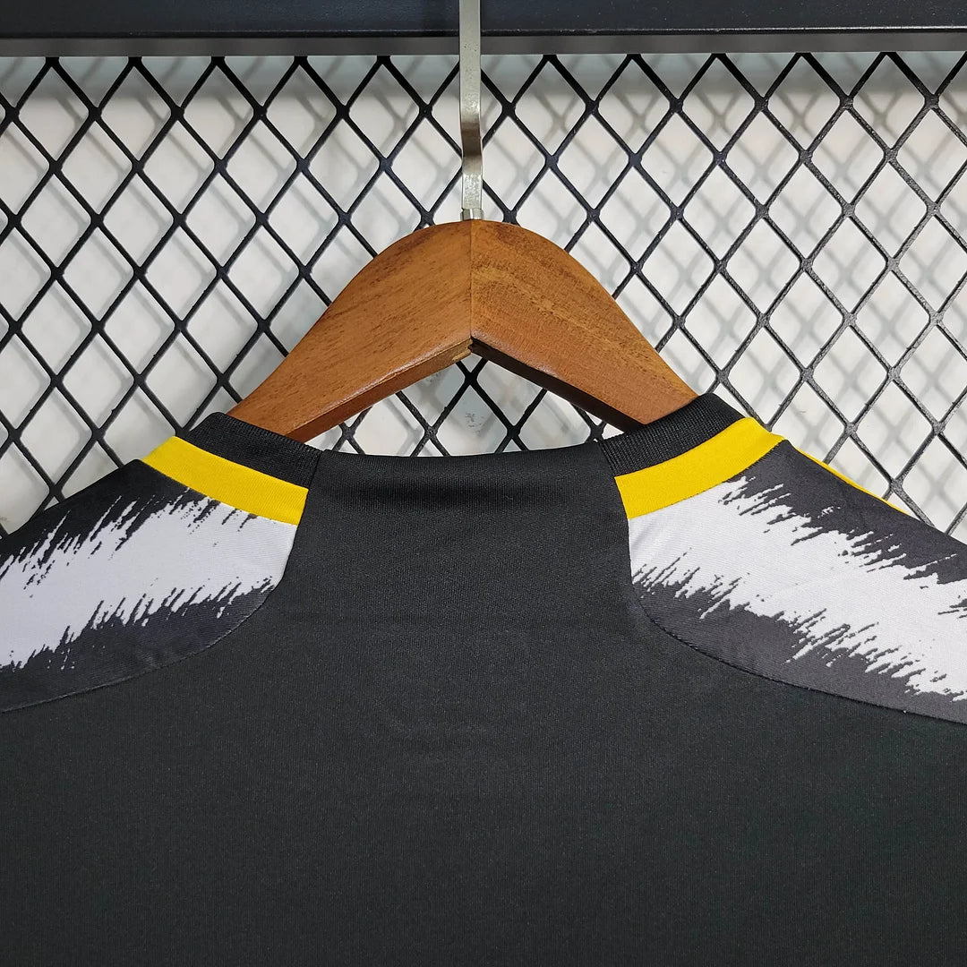 Juventus 23/24 Long Sleeve Home Kit