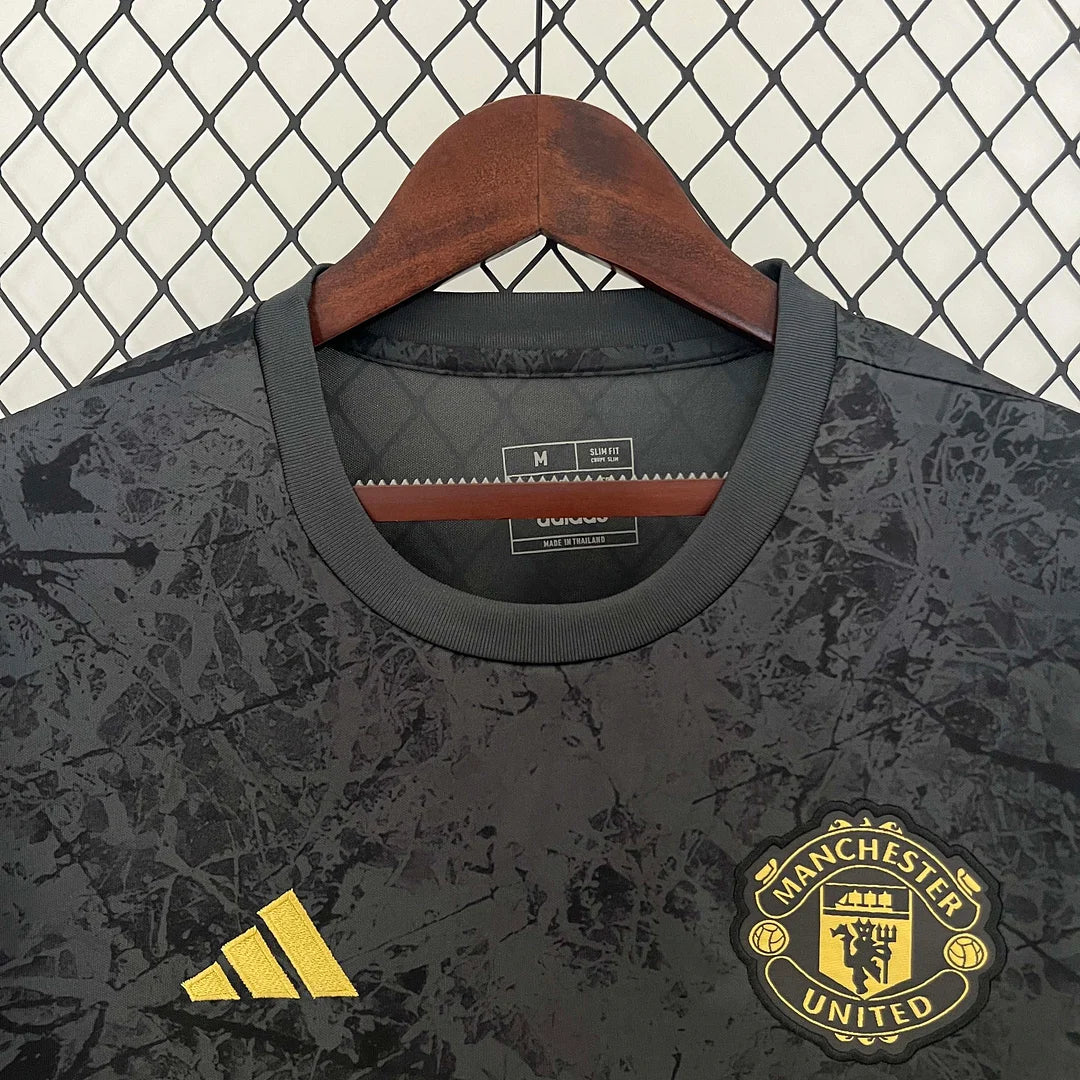 Manchester United 24/25 Special Edition Black