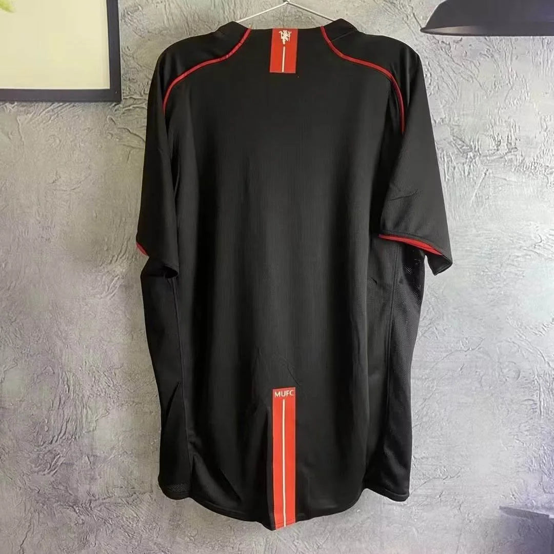 Manchester United 2007/2008 Retro Kit Black
