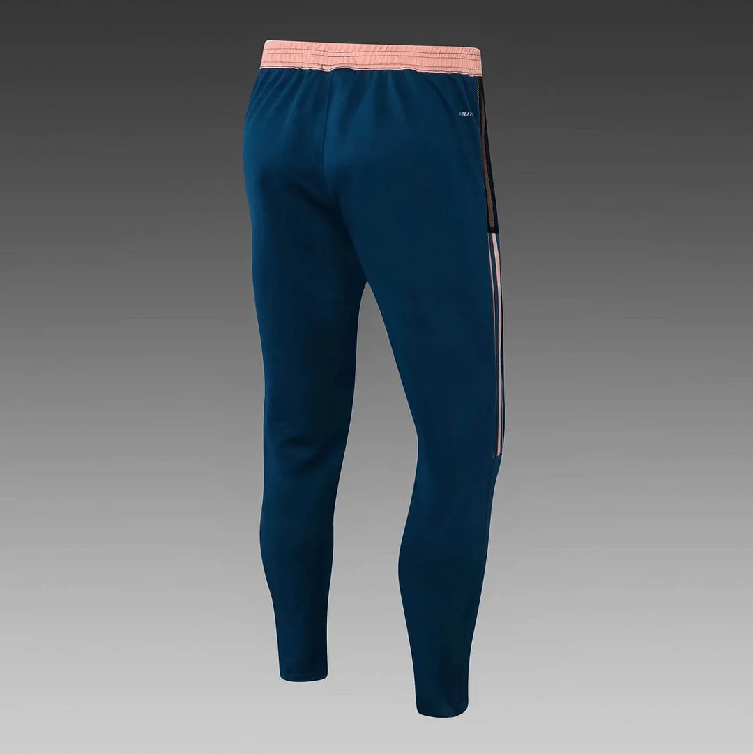 Arsenal Half-Zip Tracksuit 21/22 White/Pink