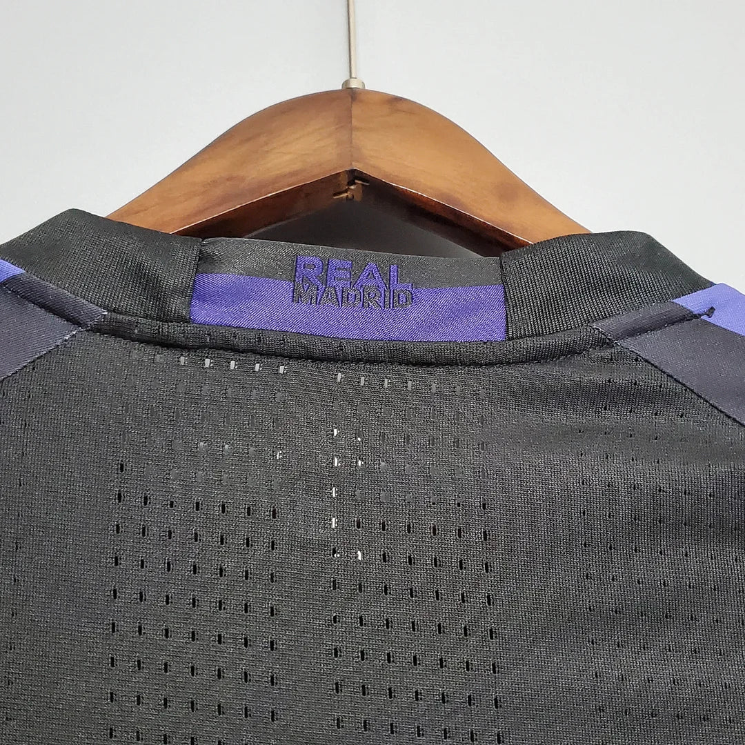 Real Madrid Retro 15/16 Long Sleeve Third Kit