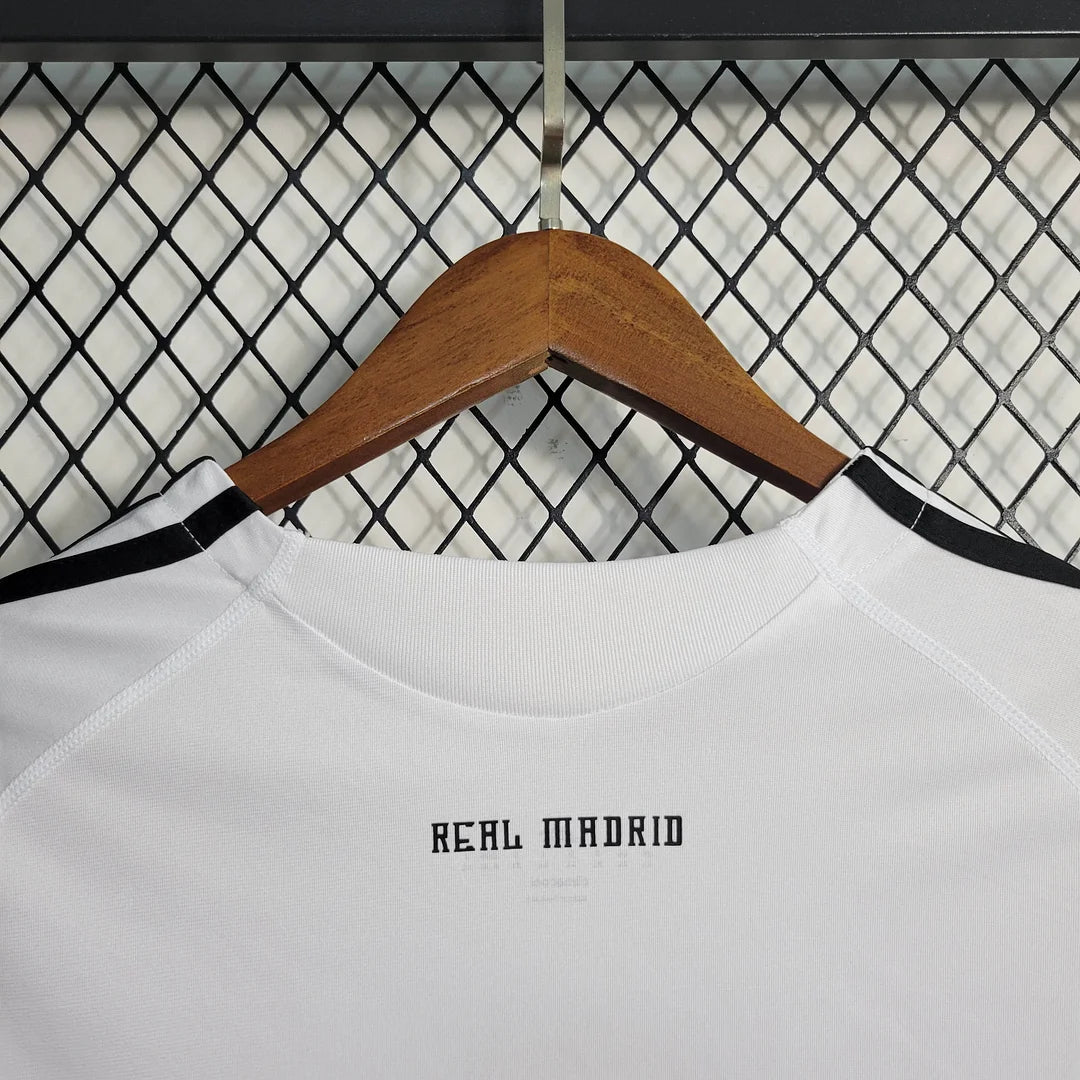 Real Madrid Retro 10/11 Home Kit