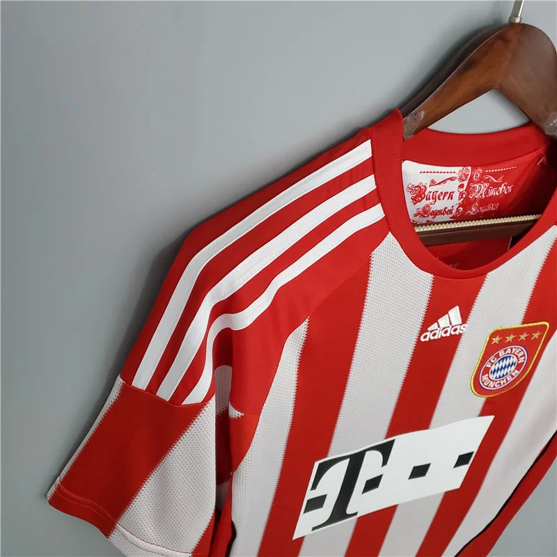 Bayern Munich Retro 2010/2011 Home Kit