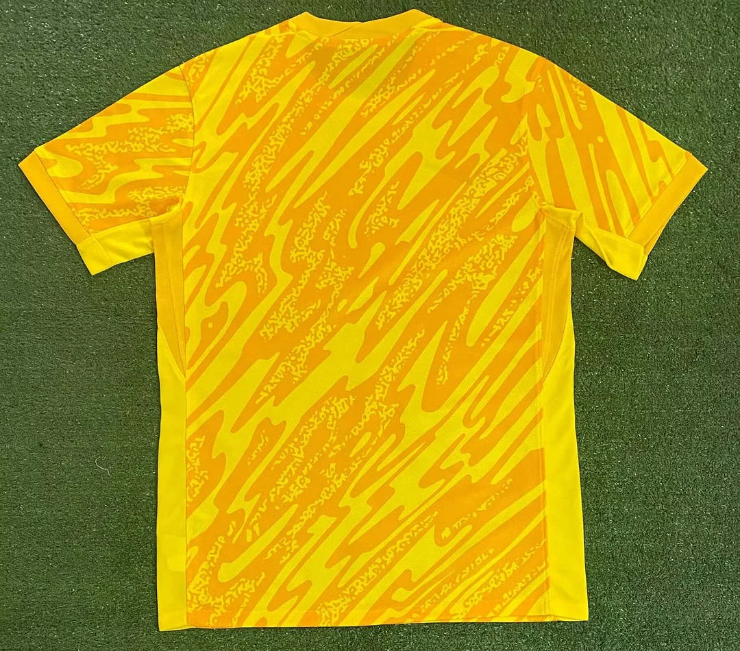 Tottenham 24/25 Goalkeeper Kit