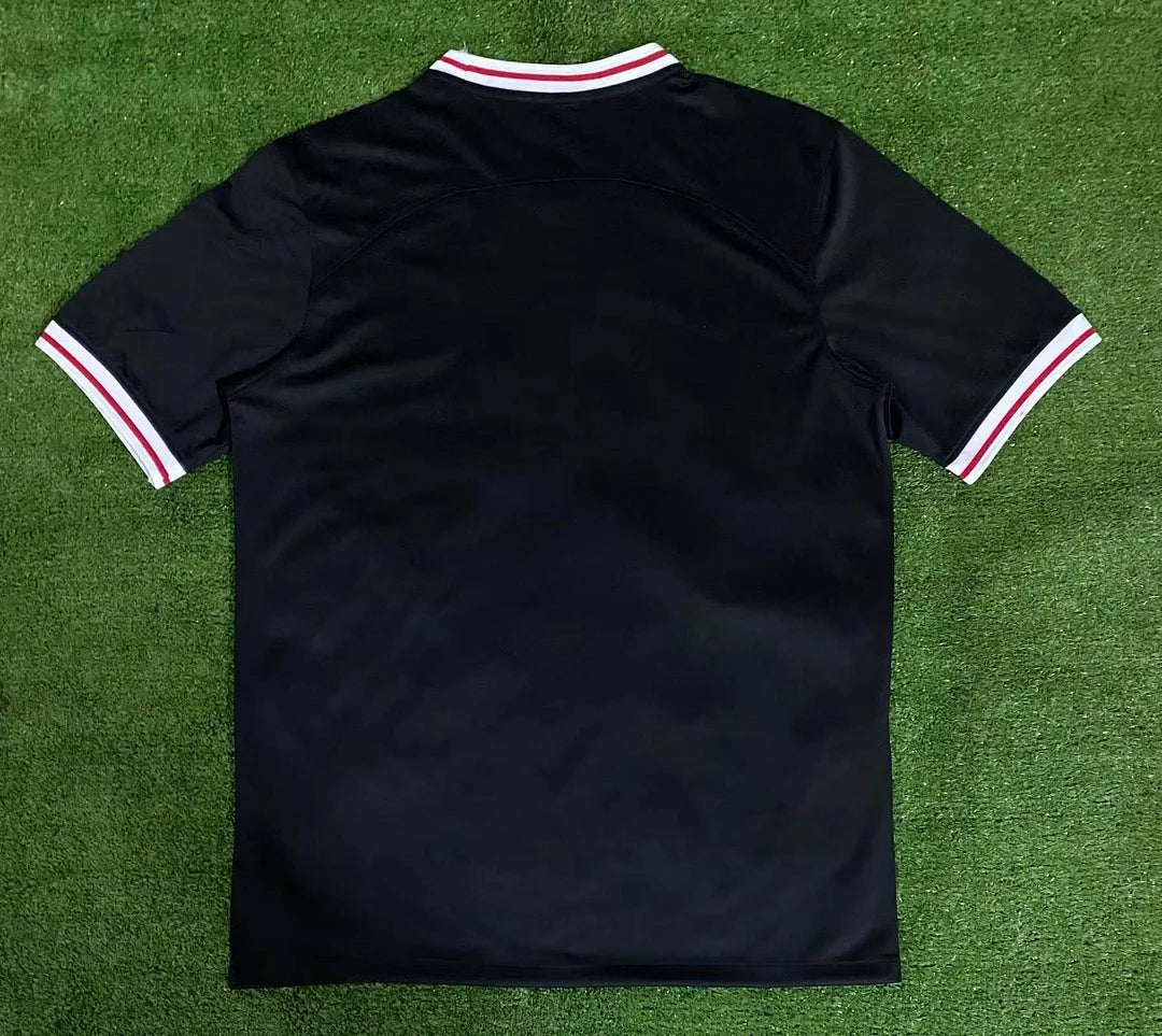 Frankfurt 23/24 Away Kit