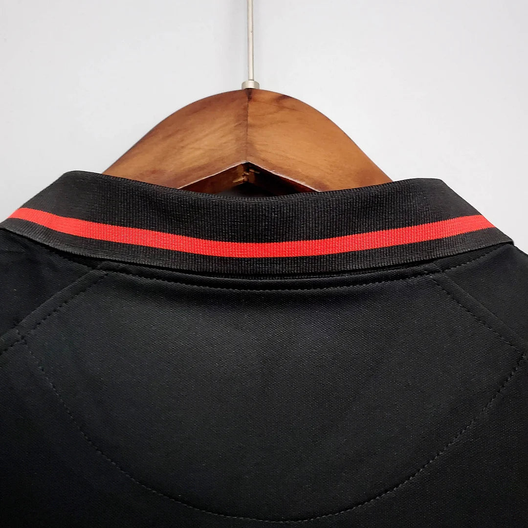 Frankfurt 21/22 Home Kit