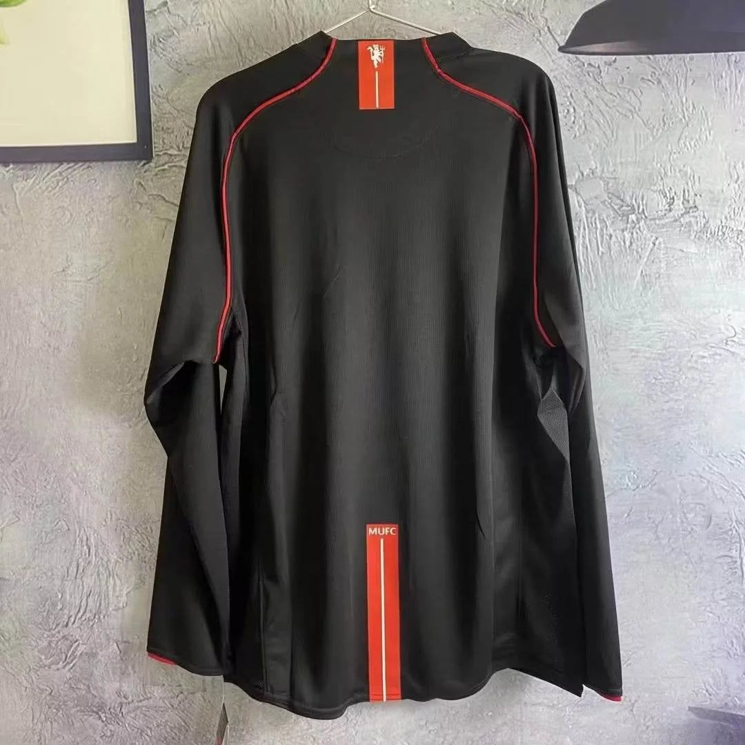 Manchester United 2007/2008 Retro Longsleeve Black Kit