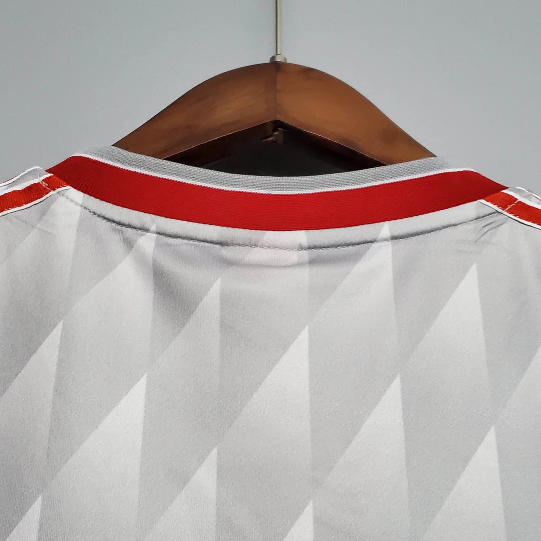 Liverpool 1989-1991 Retro Away Kit