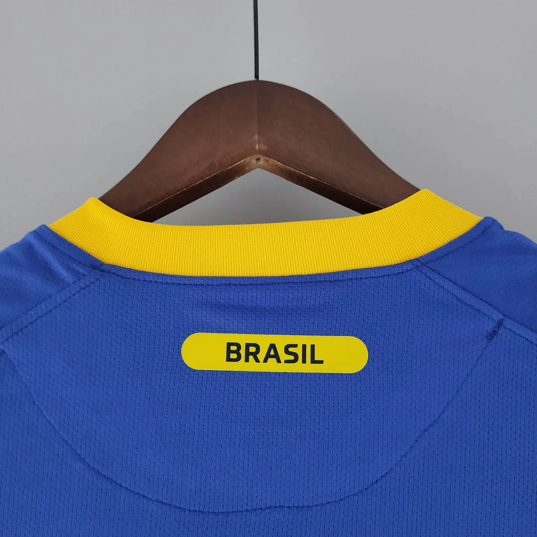 Brazil Retro 2010 Away Kit