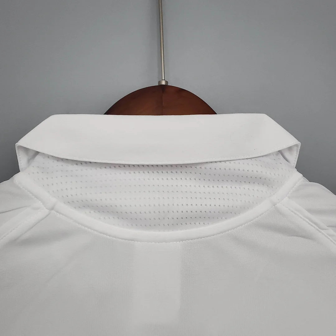 Real Madrid Retro 05/06 Home Kit