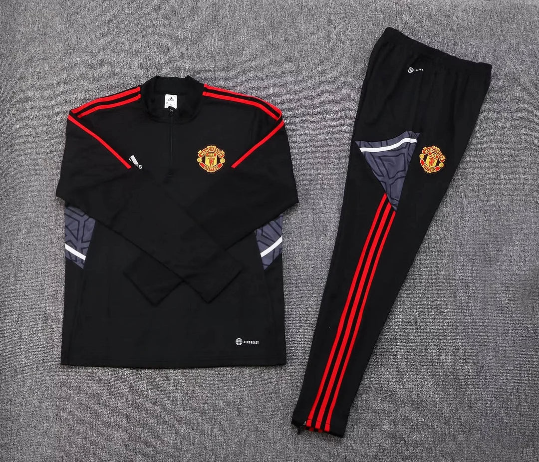 Manchester United Half-ZIp Tracksuit Black