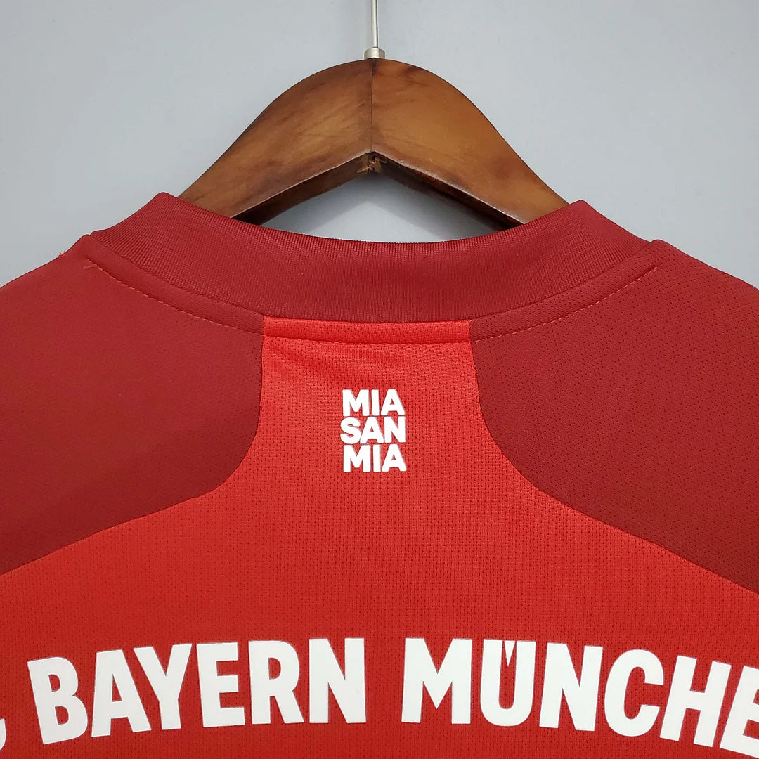 Bayern 21/22 Home Kit