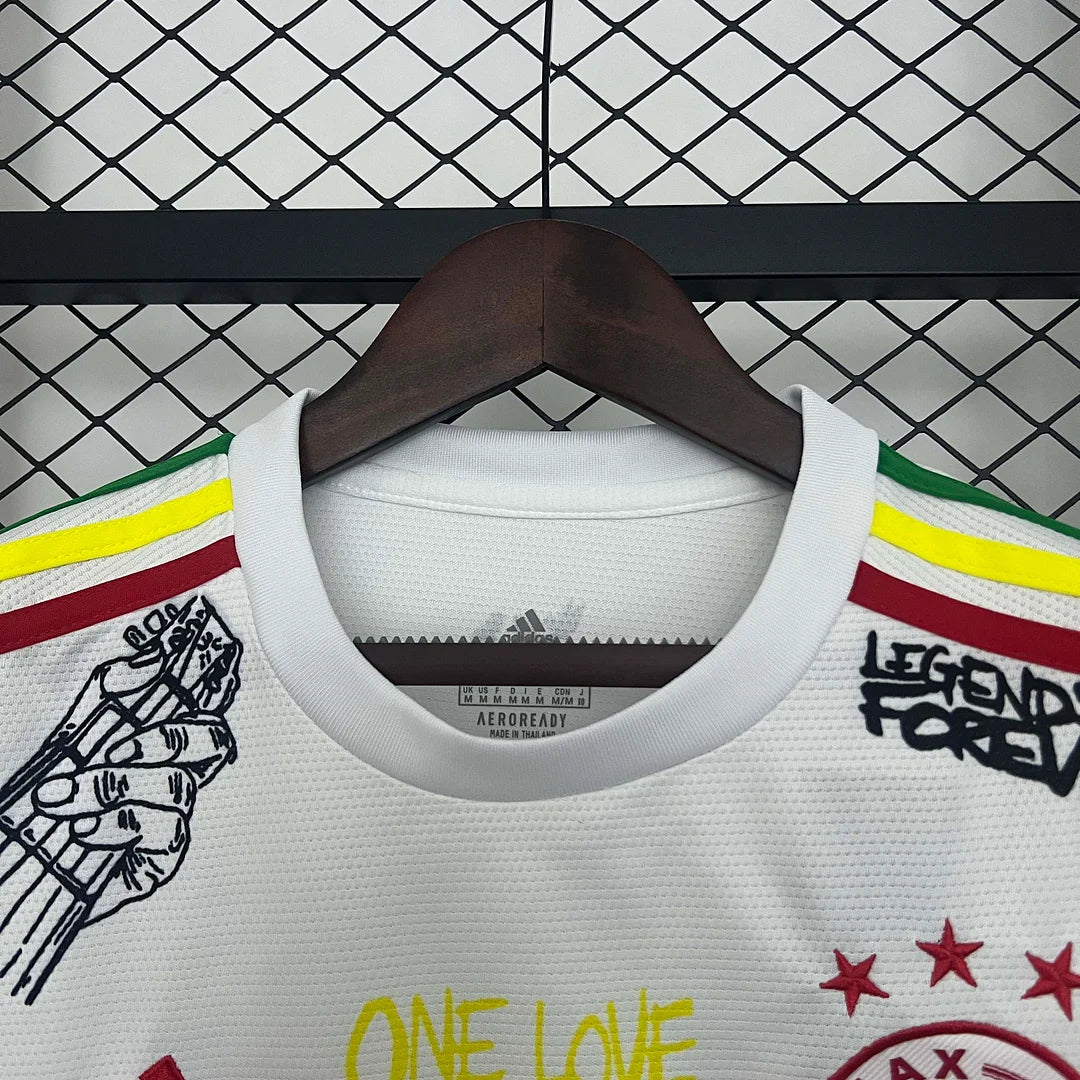 Ajax 2026 Graffiti Special Edition Kit