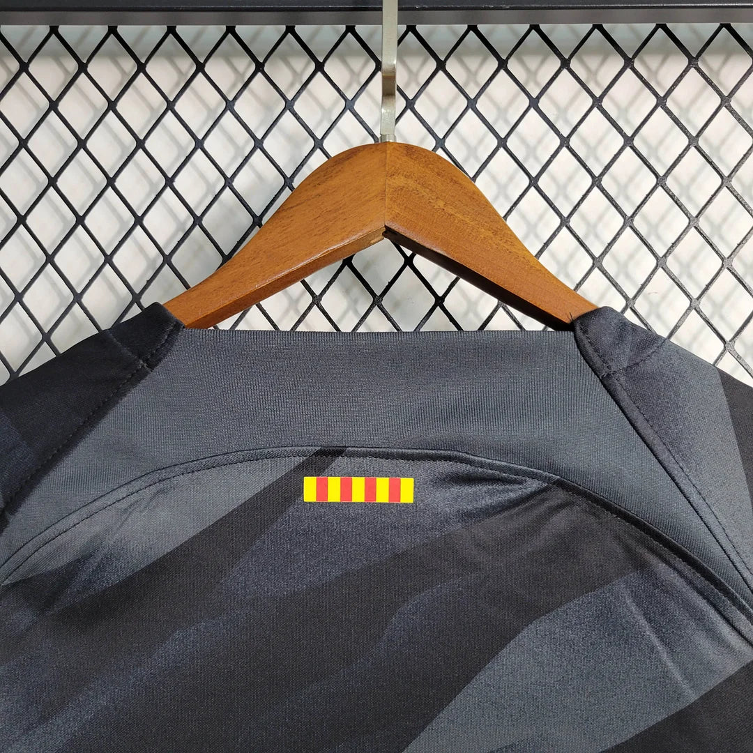 Barcelona 23/24 Goalkeeper Kit Black