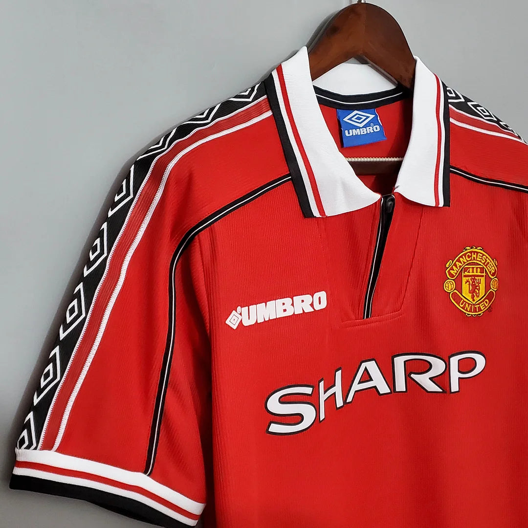 Manchester United 1998/1999 Retro Home Kit
