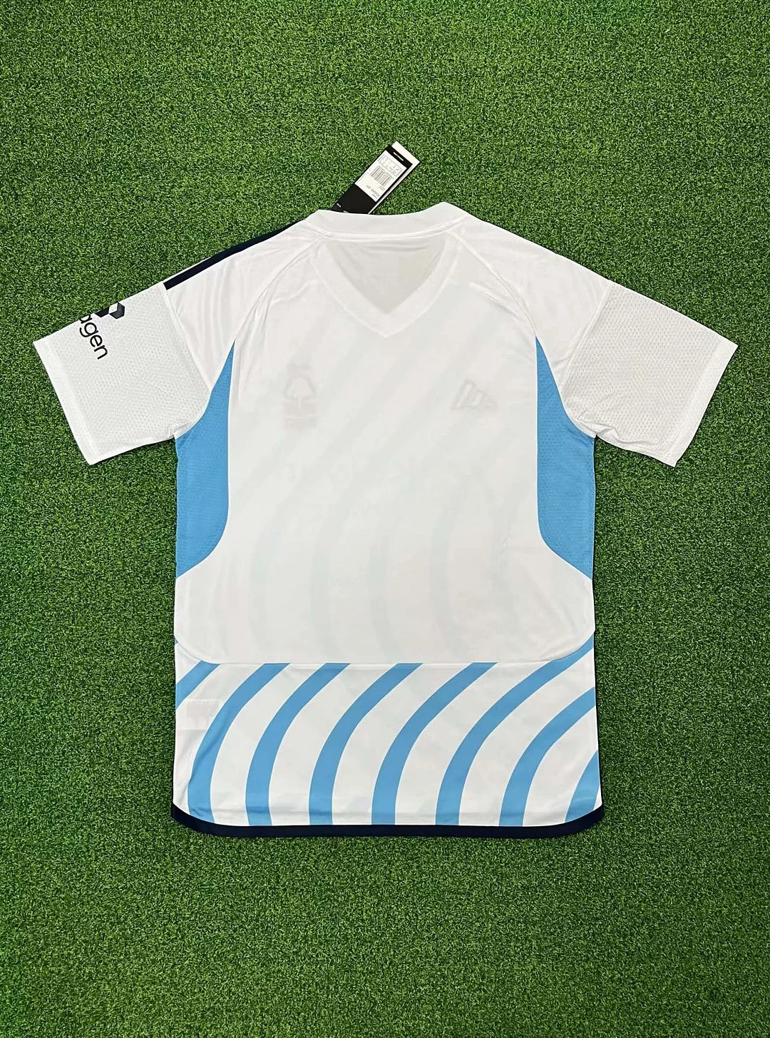 Nottingham Forest 24/25 Away Kit