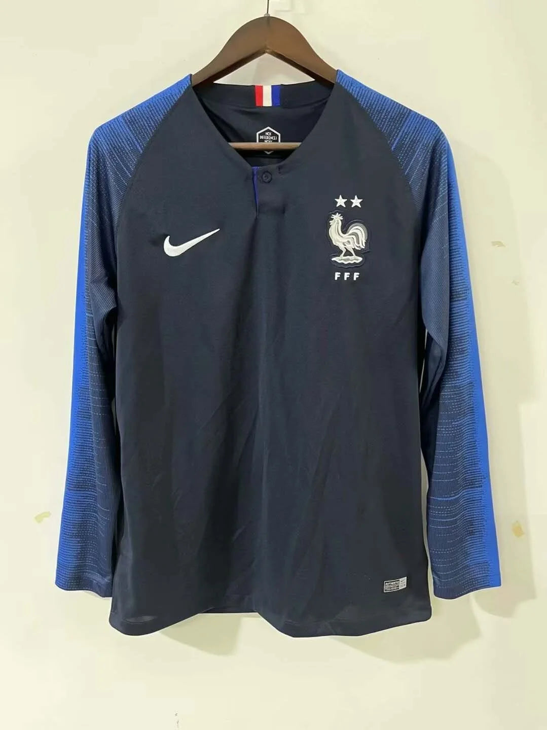 France 2018 Retro Long Sleeve Kit