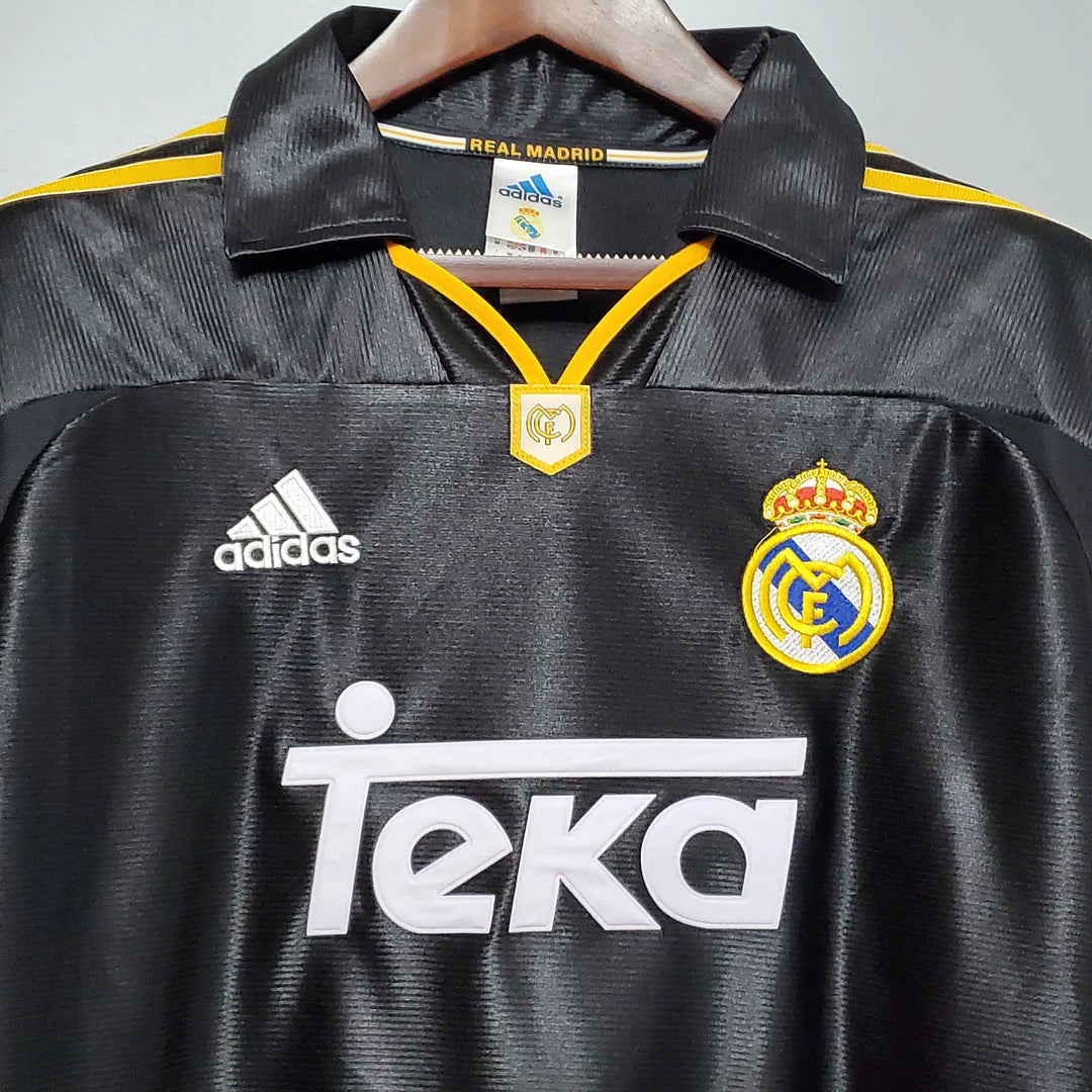 Real Madrid Retro 1998/2000 Away Kit