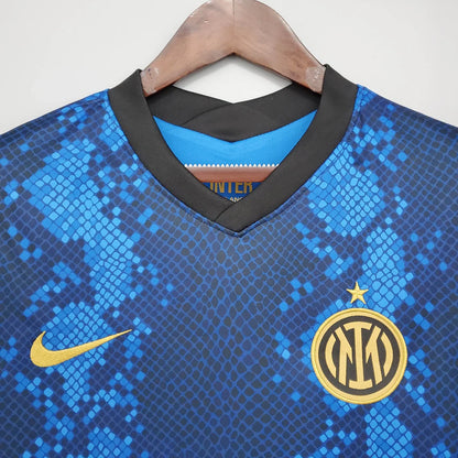 Inter Milan 21/22 Kit