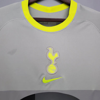 Tottenham 21/22 Alternate Kit Grey