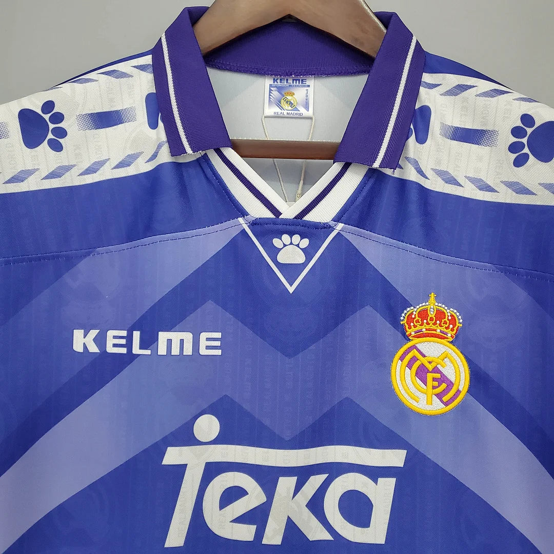 Real Madrid Retro 96/97 Away Kit