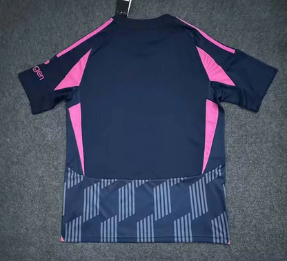 Nottingham Forest 24/25 Away Kit