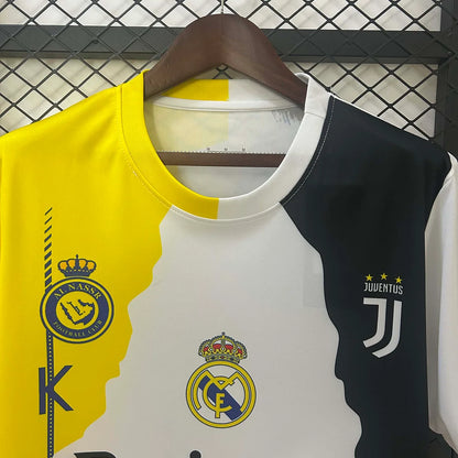 Manchester United 2025/2026 CR7 Commerative Kit