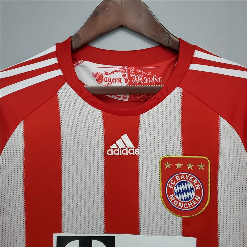 Bayern Munich Retro 2010/2011 Home Kit