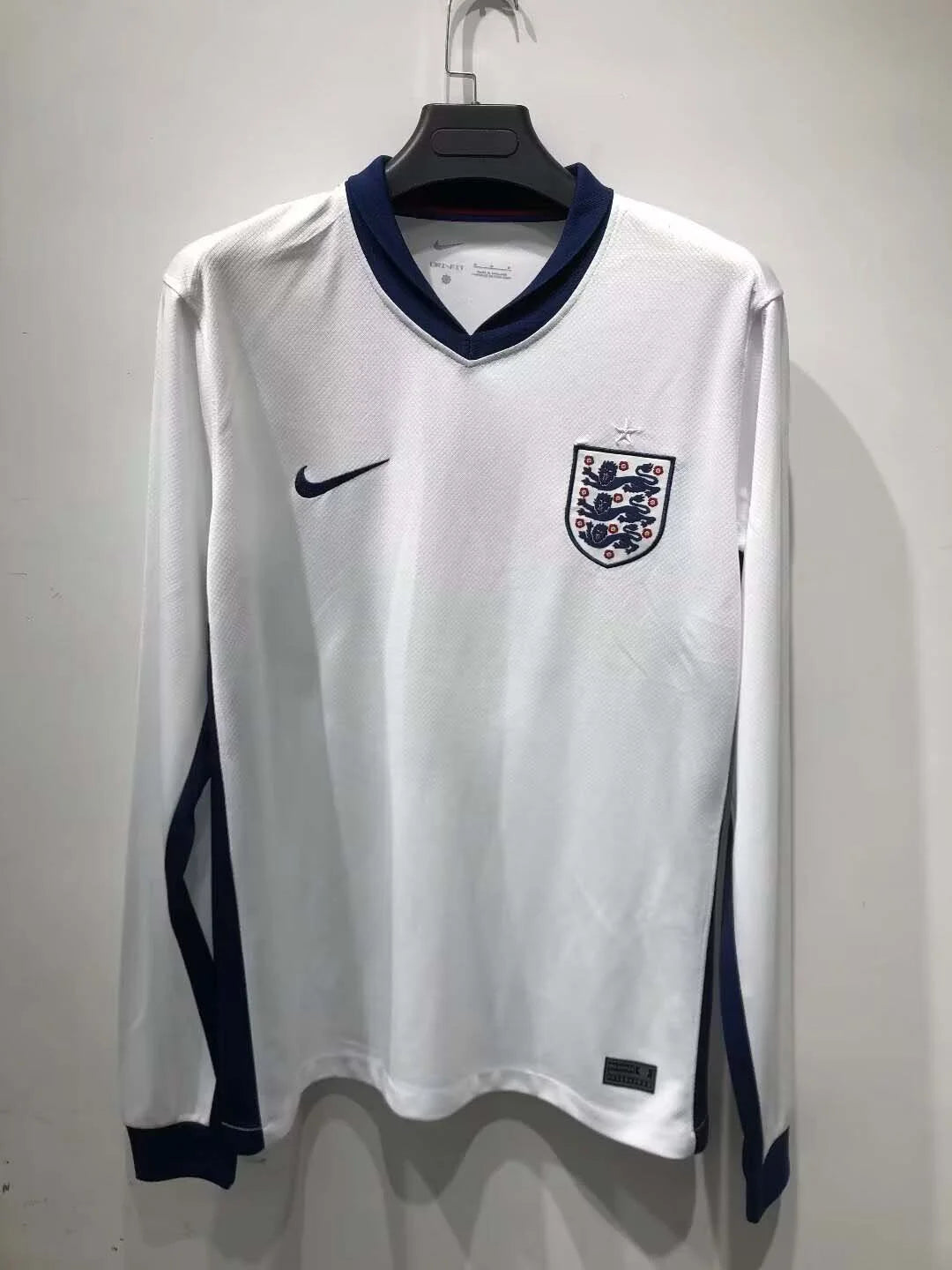 England 23/24 Long Sleeve Home Kit