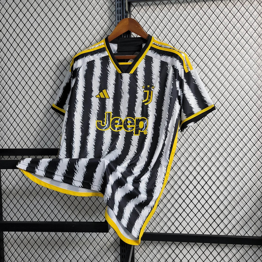 Juventus 23/24 Home Kit