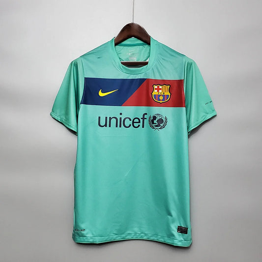 Barcelona Retro 10/11 Away Kit