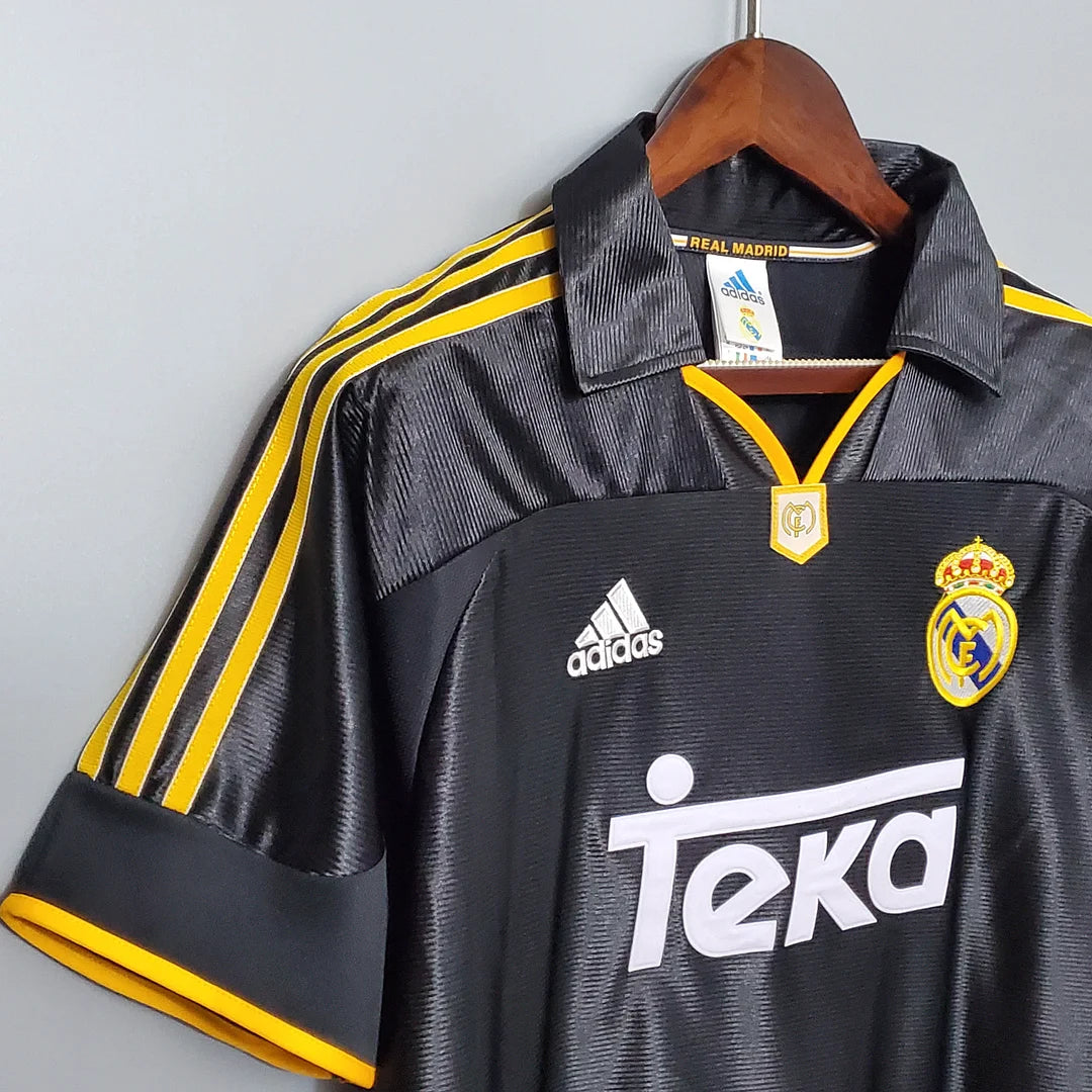 Real Madrid Retro 1998/2000 Away Kit